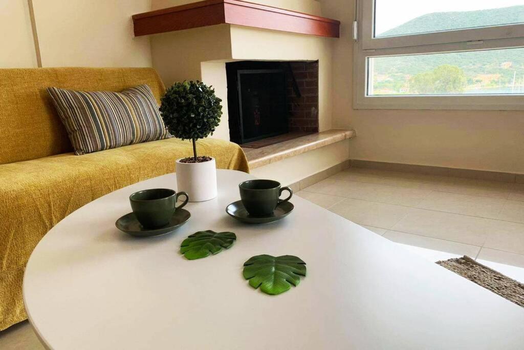 Port View House-Comfy Family Apartment-Panoramic View Néa Péramos Kültér fotó