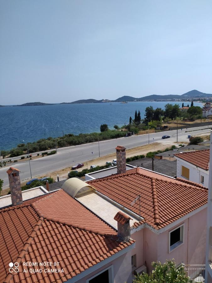 Port View House-Comfy Family Apartment-Panoramic View Néa Péramos Kültér fotó